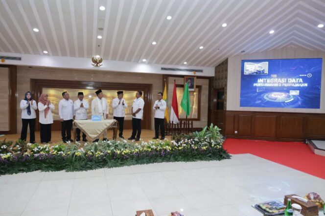 
					Integrasi Data Pertanahan dan Perpajakan Tangerang: Satu Sistem, Transparan, Tanah Terlindungi