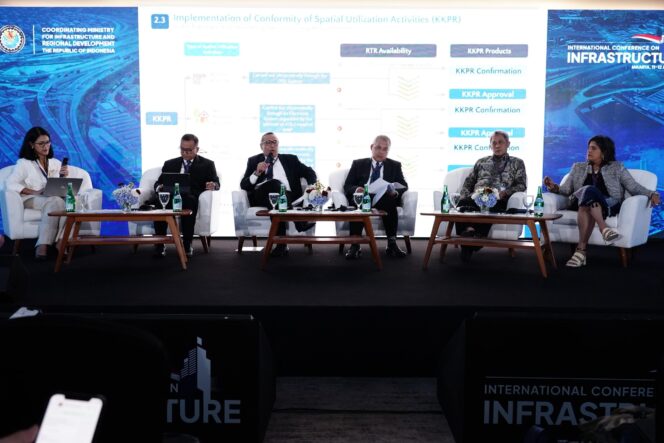 
					Dorong Investasi untuk Pengembangan Infrastruktur, Dirjen Tata Ruang Kementerian ATR/BPN Tekankan Integrasi RDTR dengan OSS
