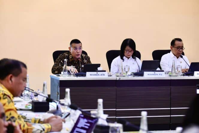 Wamen ATR Paparkan Progres Pengadaan Tanah Huntap Warga Terdampak Erupsi Lewotobi ke Menko PMK