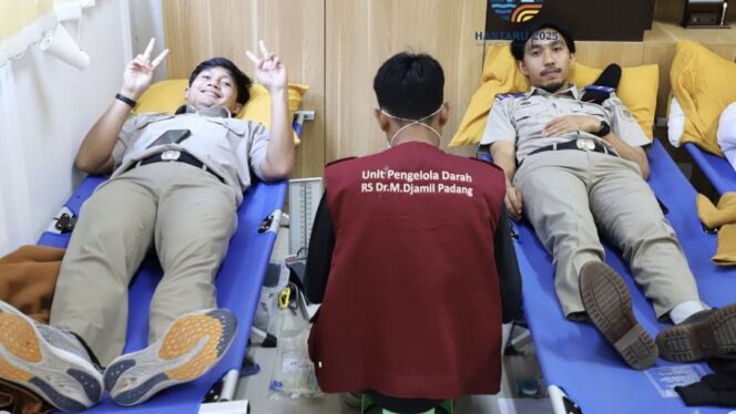 
					Kantah Kab, Solok Selatan memeriahkan HANTARU 2025: Aksi Nyata Peduli Sesama Melalui Donor Darah