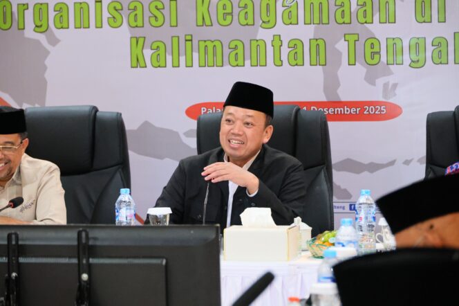 
					Percepat Sertifikasi Tanah Wakaf di Kalteng, Menteri Nusron: Jangan Sampai Rumah Tuhan Tidak Terurus