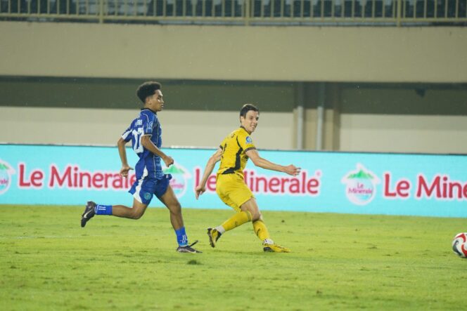 
					Atasi PSBS, Semen Padang Jaga Asa Keluar Zona Degradasi