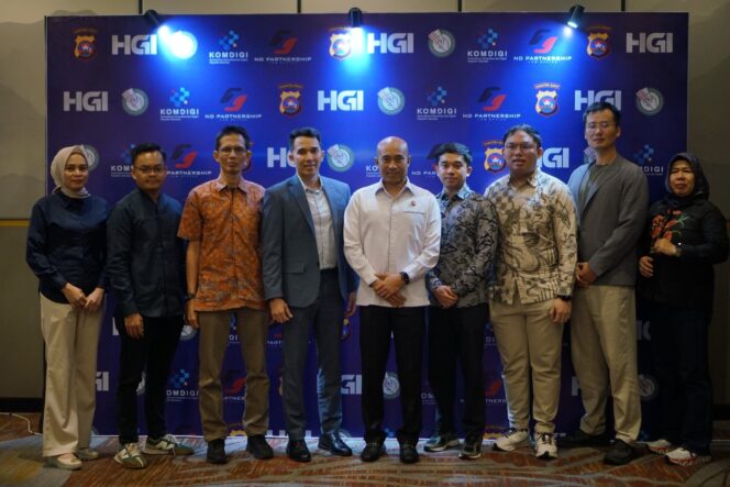 Di Tengah Meningkatnya Risiko Aktivitas Digital pada Generasi Muda, HGI dan Polda Sumbar DorongLiterasi Digital Lewat Polda Seminar